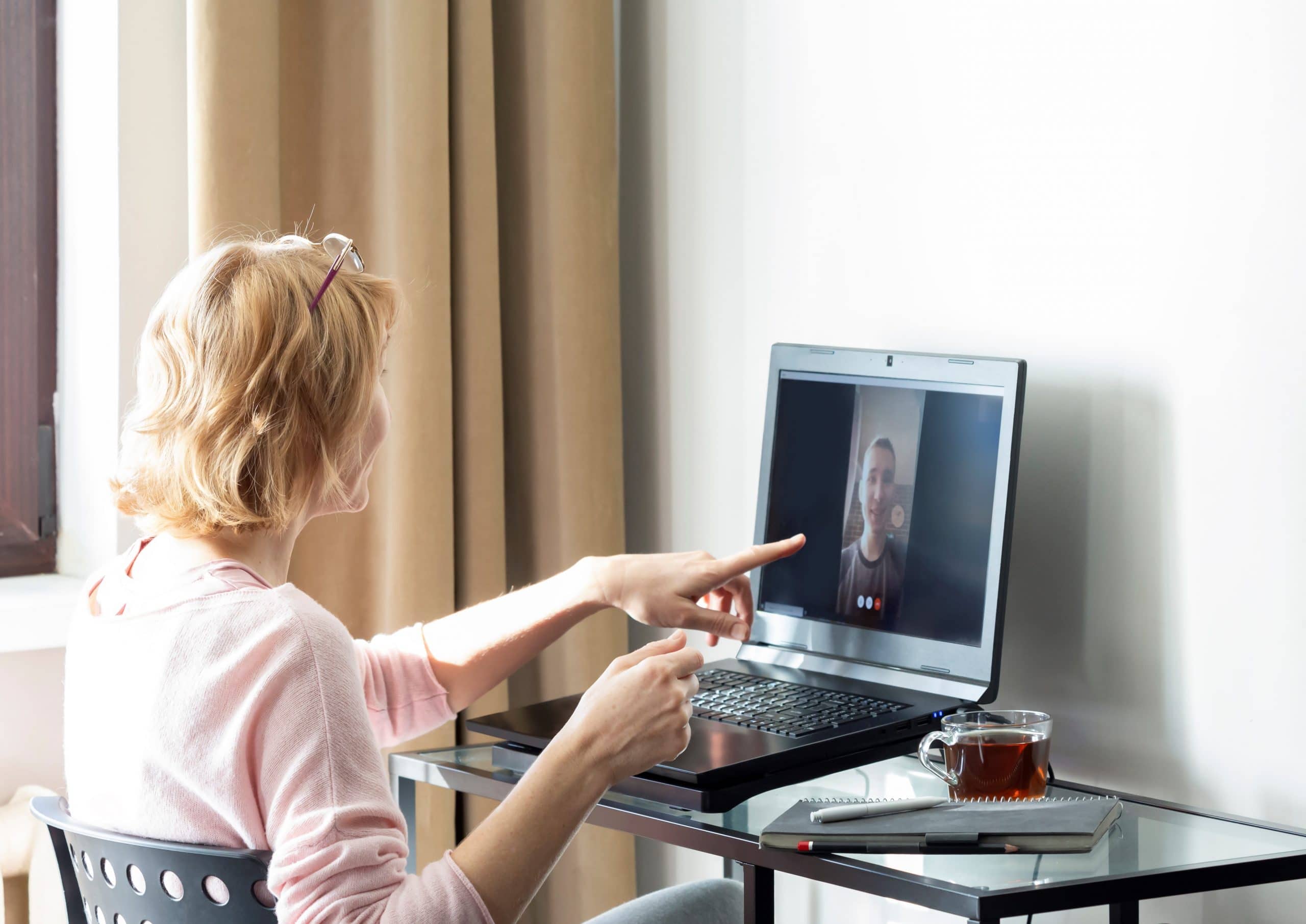 Six Interview Questions to Ask Remote Workers Candidates