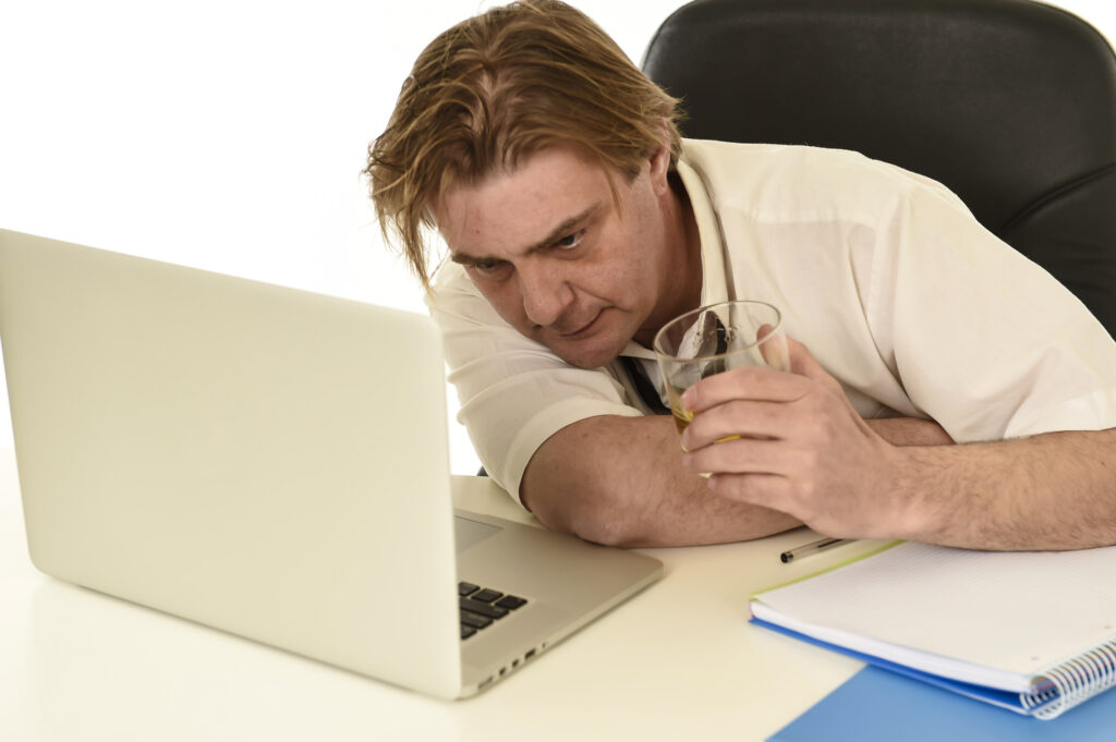 Working Intoxicated 7 Steps To Take When You Suspect An Employee Is Using Drugs At Work ...