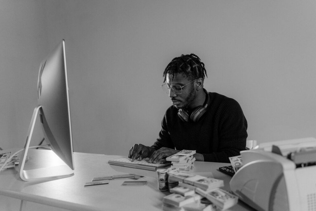 HR professional researching workplace theft