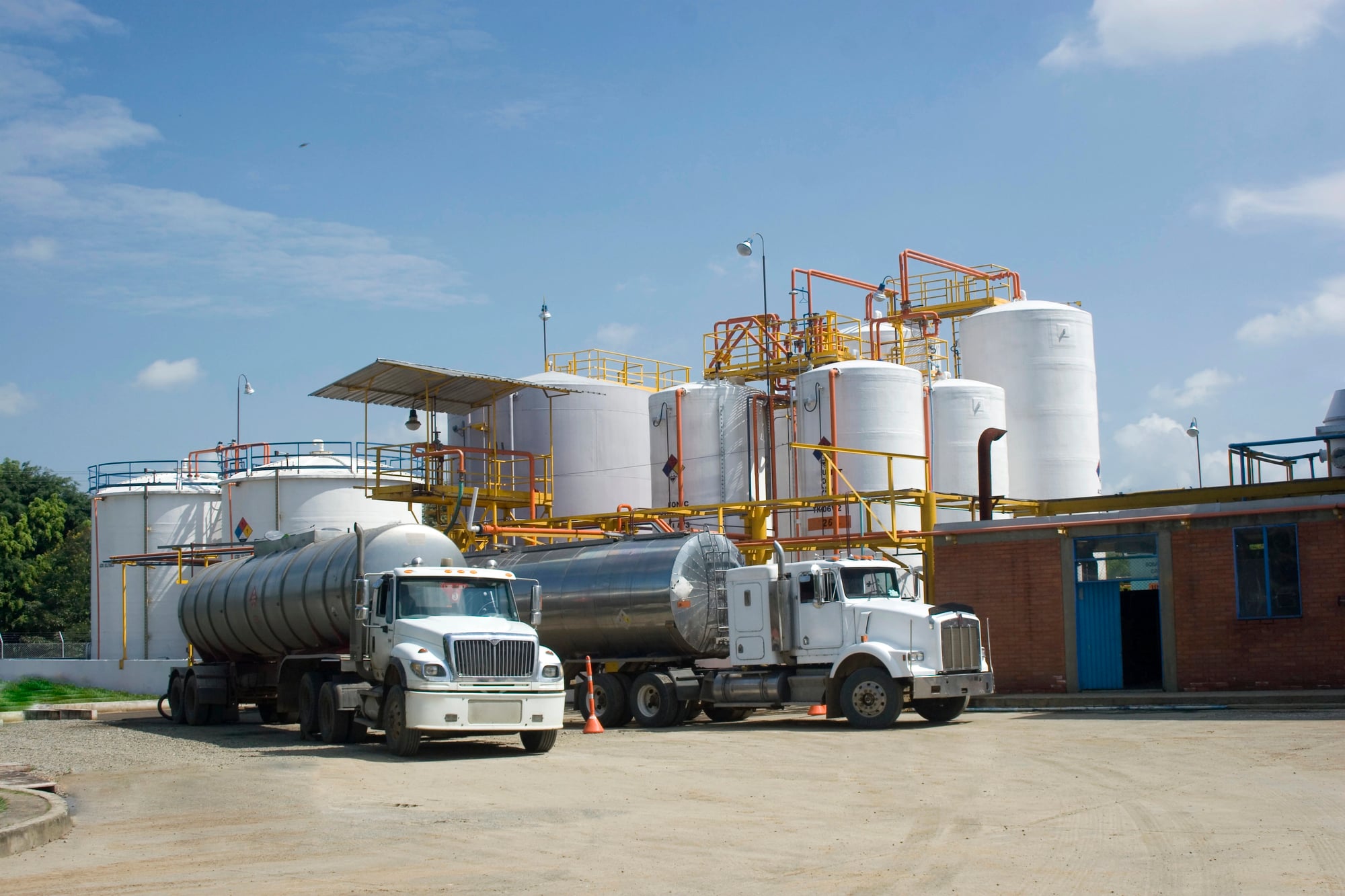 Chemical Industry, Storage Tank And Tanker Truck
