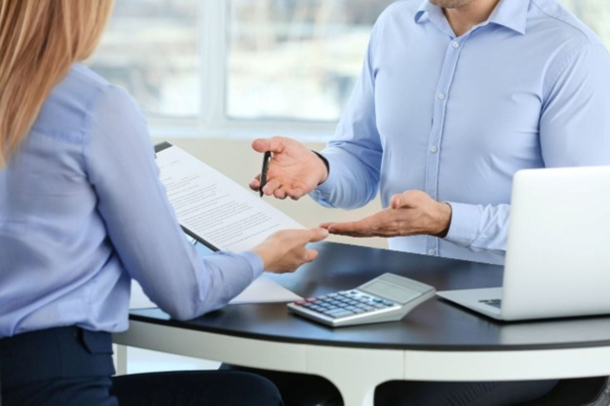 Employees having a discussion